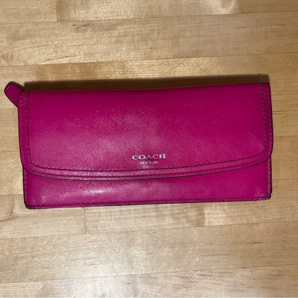 Coach Pink Leather Slim Envelope Continental Wallet Zip Pocket Designer Purse